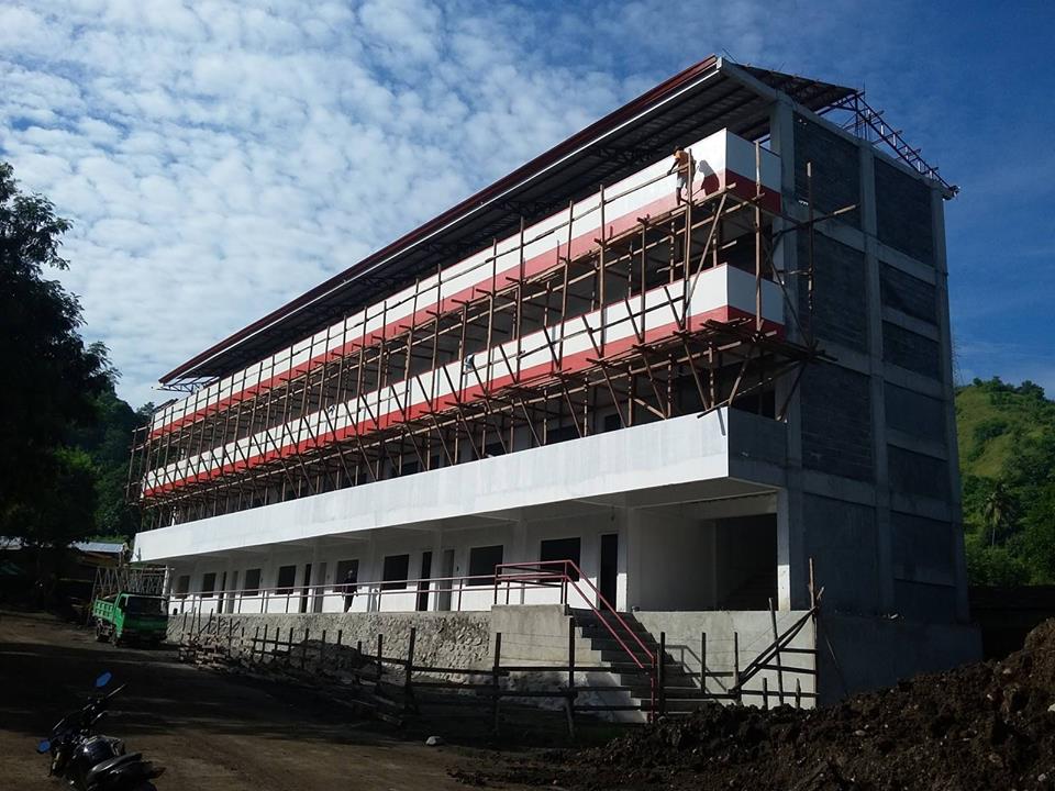 4-storey-bugo-national-high-school