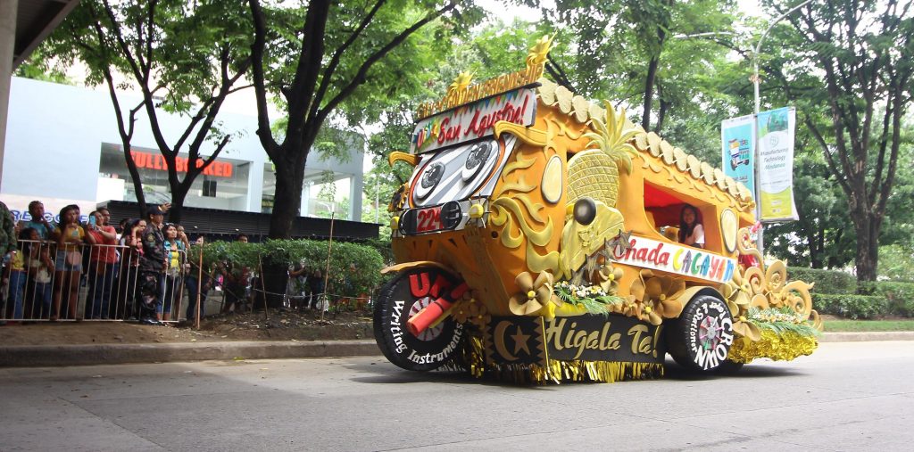 Giant Motorela, higalaay 2019, higalaay parade, Cagayan de Oro Parade, CDO Parade