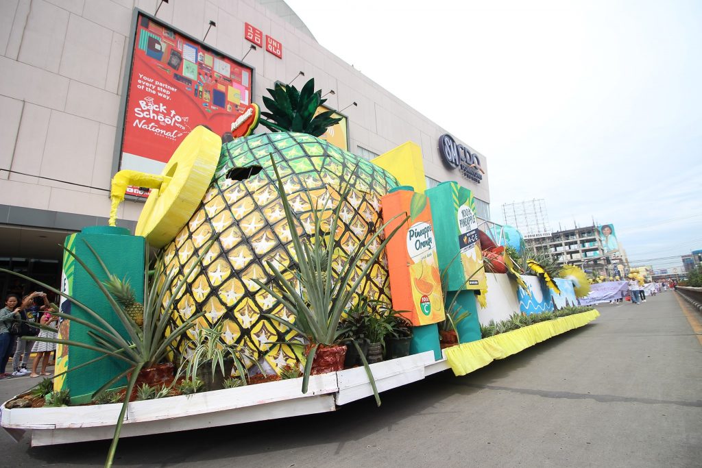 Giant Motorela, higalaay 2019, higalaay parade, Cagayan de Oro Parade, CDO Parade