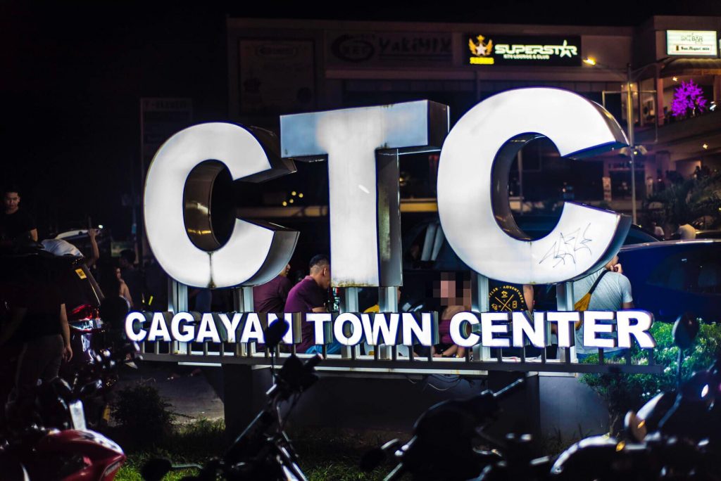 Cagayan Town Center, CTC, Cagayan Town Center Car tambay, CTC car tambay, Cagayan Town Center car shot, ctc car shot, CDO CTC