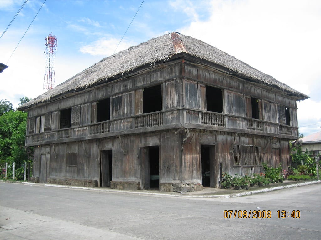 Historic house on Rizal-Regalado corner